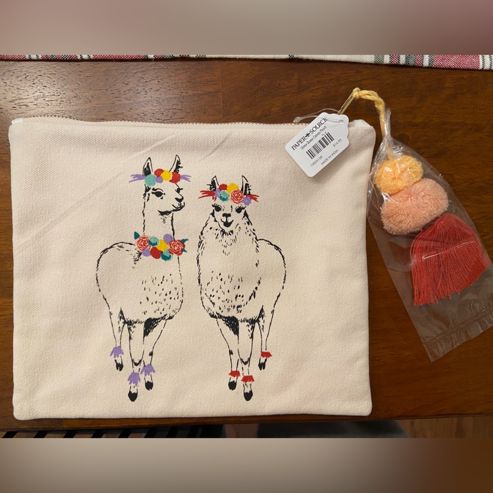 Paper Source Llama Pouch